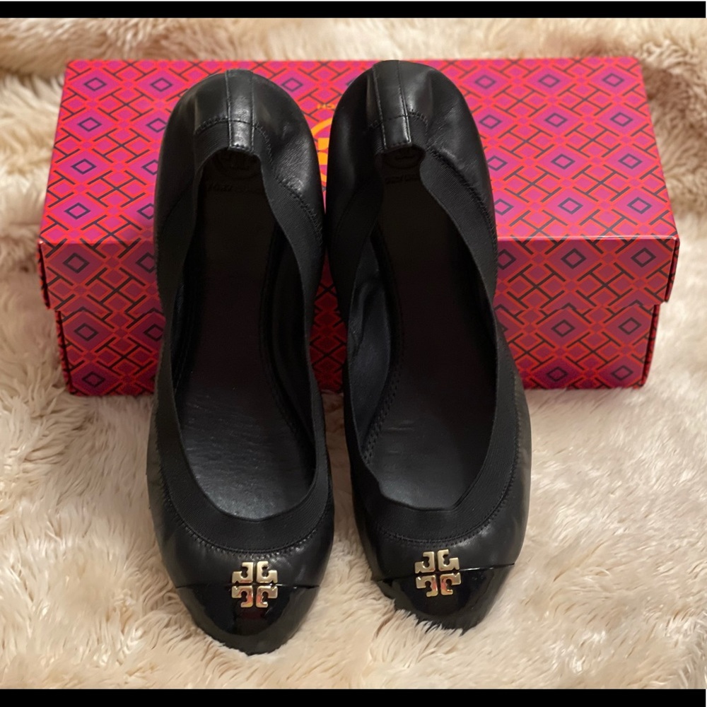 Tory Burch flats
